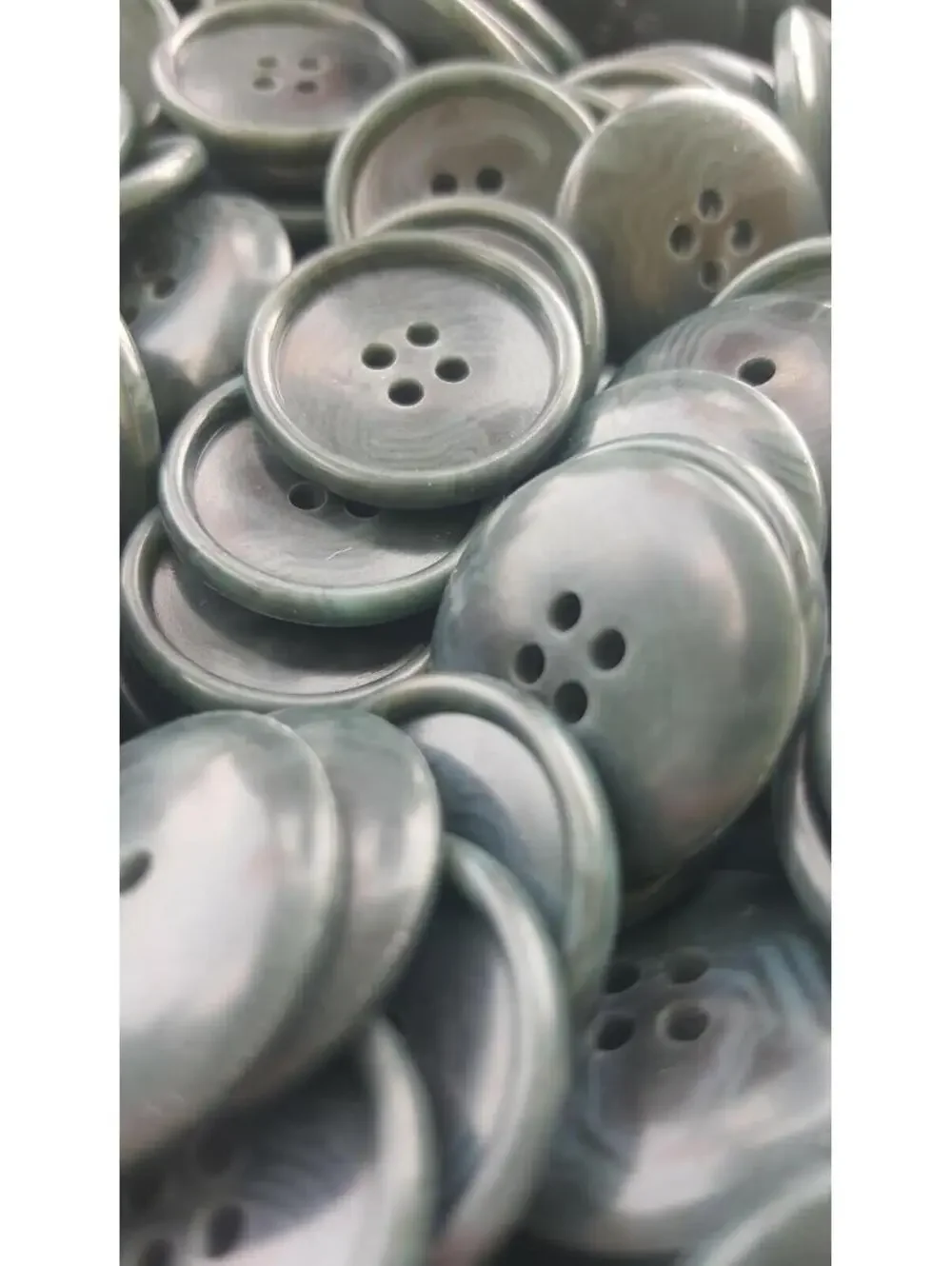 Thunderstorm Green, 4 Hole Sewing/Crafts Buttons - 24 Pieces (066)